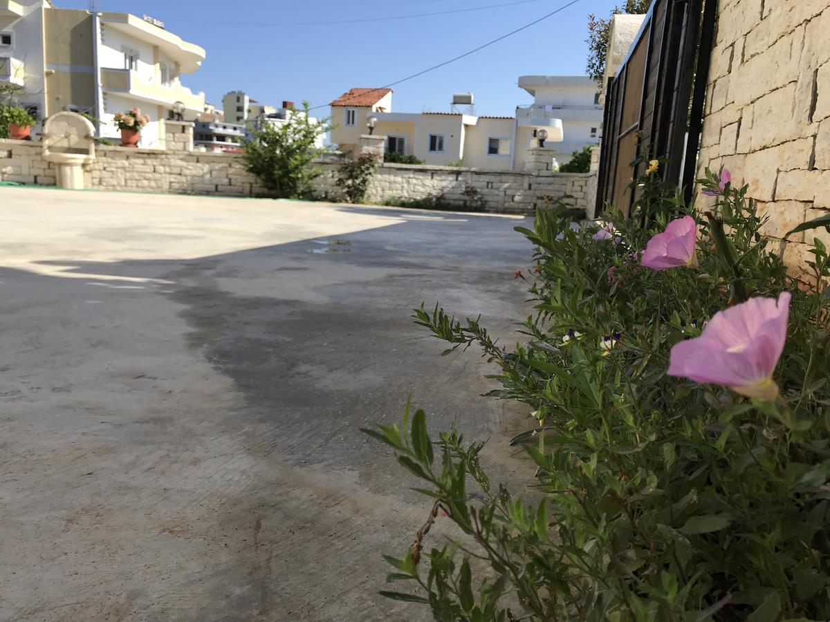 Apartments Luis Ksamil Exterior photo